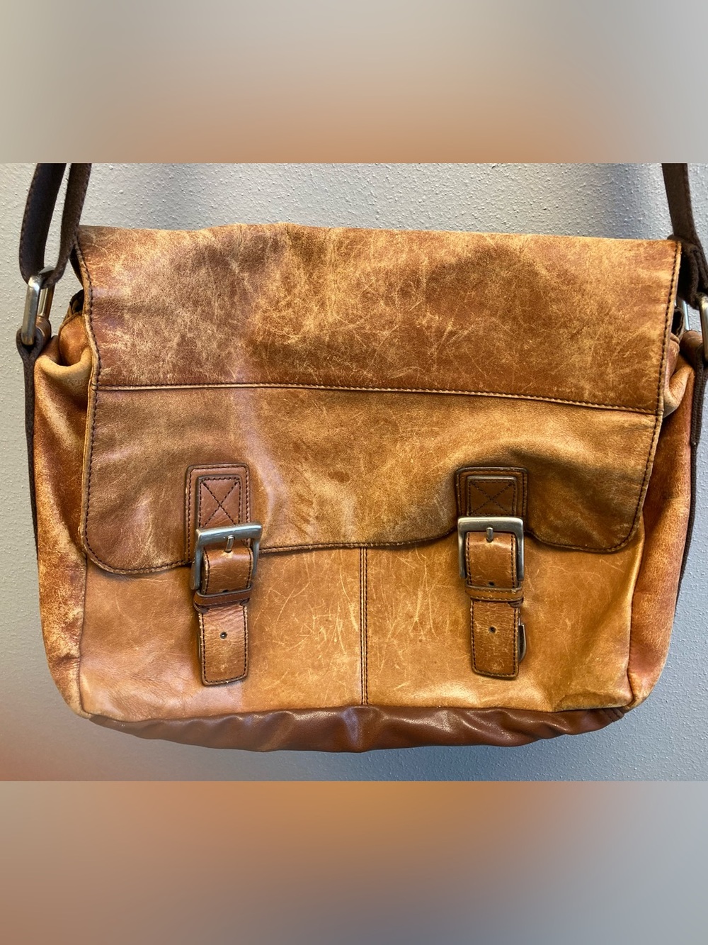 Fossil Genuine Distressed Leather Messenger Bag Brown Work Satchel Briefcase